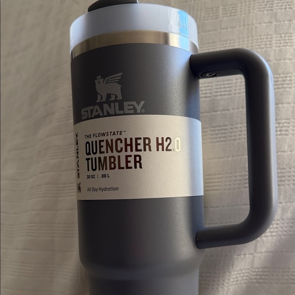 Stanley Matte Gray Quencher Tumbler - Picture 3 of 5